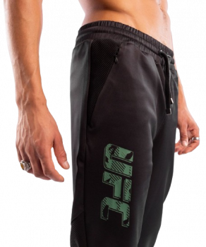 Venum UFC Authentic Fight Week Jogginghosen black/khaki